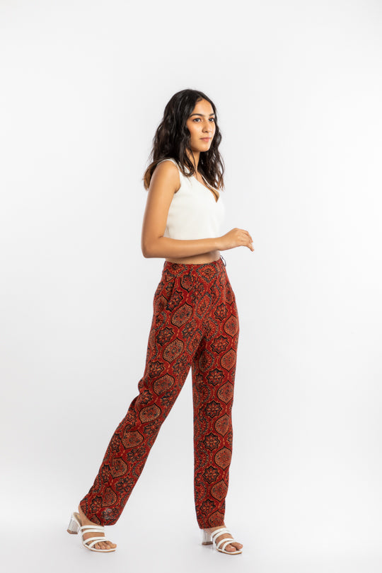 Straight Fit Pant